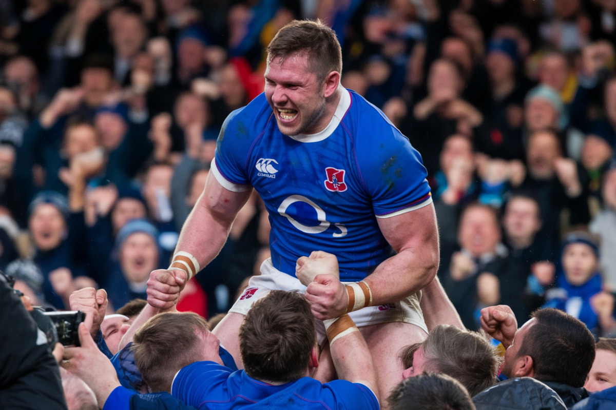 Réunions de crise entre dirigeants LNR et FFR concernant la relégation du rugby niçois.