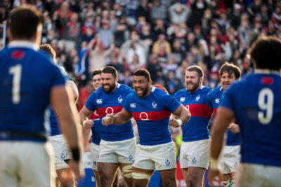 Les changements de composition du XV de France avec Roumat en 8 avant le match au Japon.